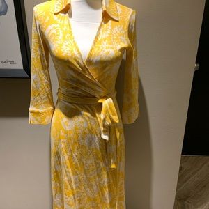 DVF yellow and white floral pattern